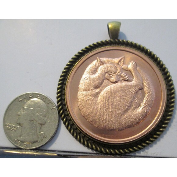 NEW! SLEEPING CAT  .999 Fine Copper High Relief Kitten Pet owners Round/Pendant - Picture 6 of 7